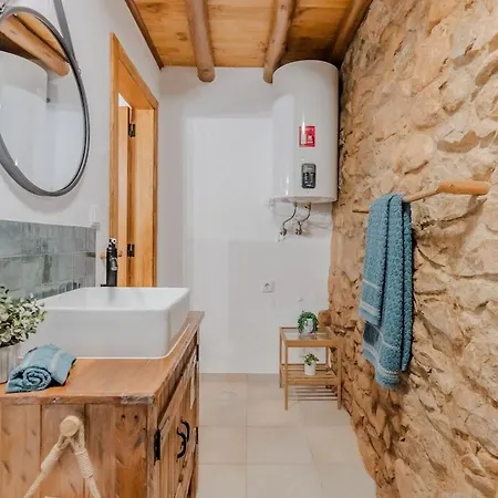 A Casa De Pedra Reguengo Grande